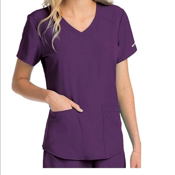 Sketchers scrubs full set - Picture 1 of 9